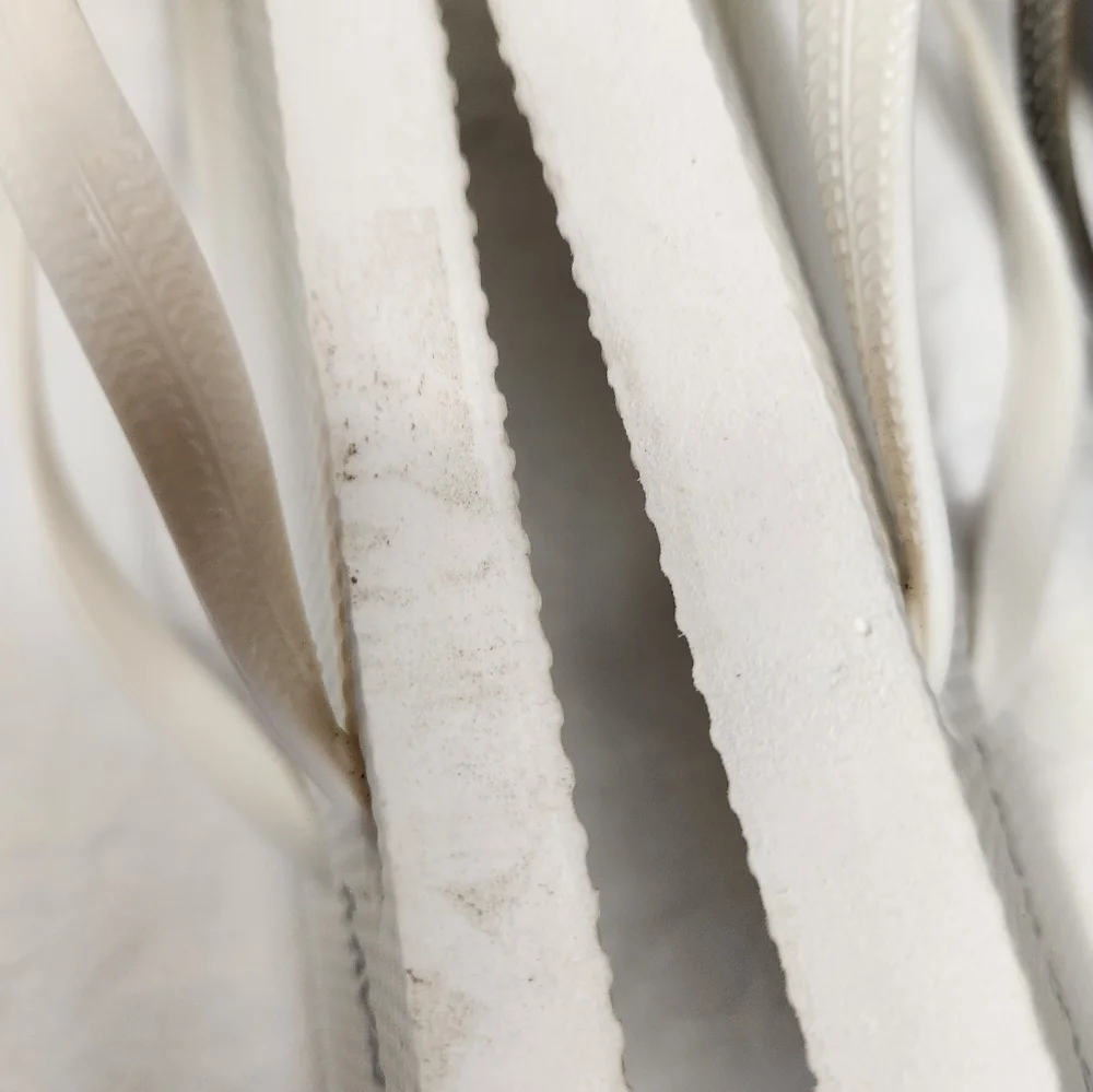 2 Pairs Flip Flop Sandals - Picture 7 of 13